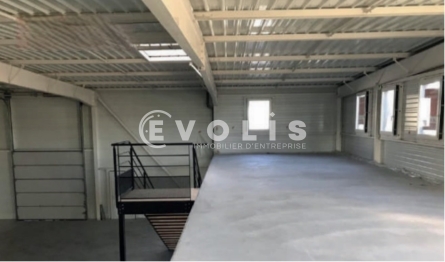 Photo 2 – vente Entrepôts / activités	PIOLENC (84420)