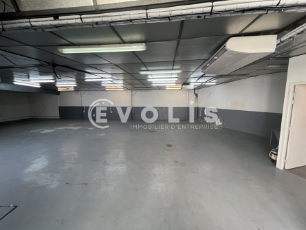 Photo 2 – location Entrepôts / activités	SAINT MAUR DES FOSSES (94100)
