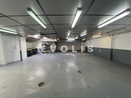 Photo 1 – location Entrepôts / activités	SAINT MAUR DES FOSSES (94100)