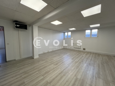 Photo 4 – location Entrepôts / activités	NEUILLY SUR MARNE (93330)