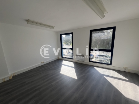 Photo 5 – location bureaux	JOINVILLE LE PONT (94340)