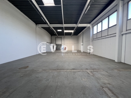 Photo 4 – location Entrepôts / activités	VALENTON (94460)