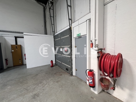 Photo 9 – location Entrepôts / activités	VALENTON (94460)