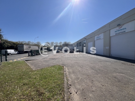 Photo 1 – location Entrepôts / activités	VALENTON (94460)
