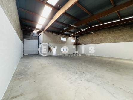Photo 4 – location Entrepôts / activités	EMERAINVILLE (77184)