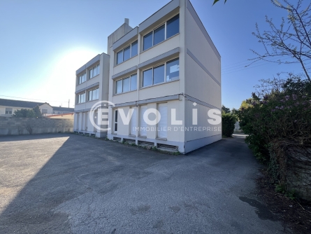 Photo 1 – location bureaux	LE RAINCY (93340)
