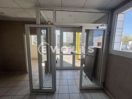 Photo 7 – location Entrepôts / activités	CHAMPIGNY SUR MARNE (94500)
