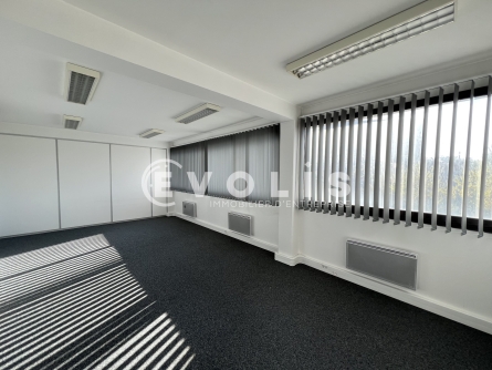 Photo 2 – vente bureaux	NOISY LE GRAND (93160)