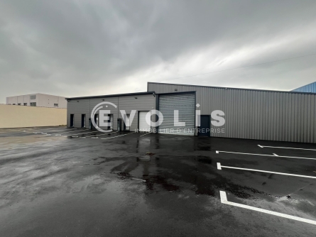 Photo 12 – vente Entrepôts / activités	VAULX EN VELIN (69120)