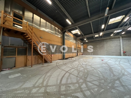 Photo 7 – location Entrepôts / activités	VILLEFRANCHE SUR SAONE (69400)