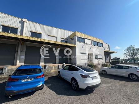 Photo 10 – location Entrepôts / activités	VILLEFRANCHE SUR SAONE (69400)