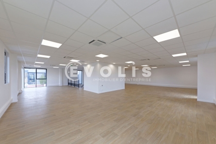 Photo 11 – location Entrepôts / activités	LIMEIL BREVANNES (94450)