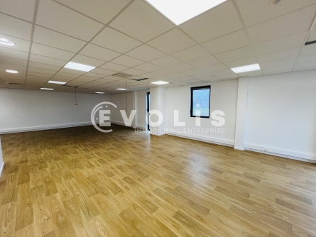 Photo 6 – location Entrepôts / activités	LIMEIL BREVANNES (94450)