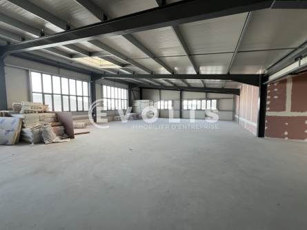 Photo 3 – location Entrepôts / activités	MONTFERMEIL (93370)