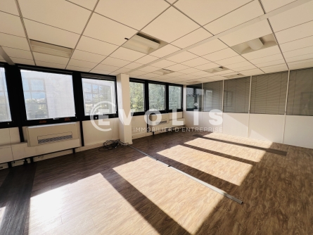 Photo 8 – location bureaux	LOGNES (77185)