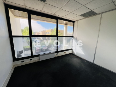 Photo 4 – location bureaux	LOGNES (77185)