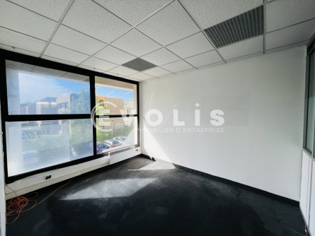 Photo 6 – location bureaux	LOGNES (77185)