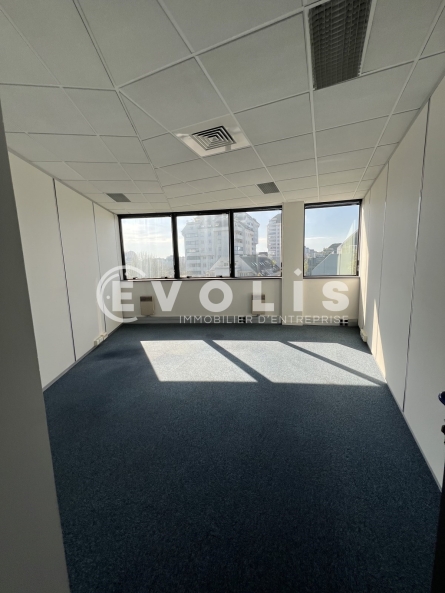 Photo 8 – location bureaux	NOISY LE GRAND (93160)