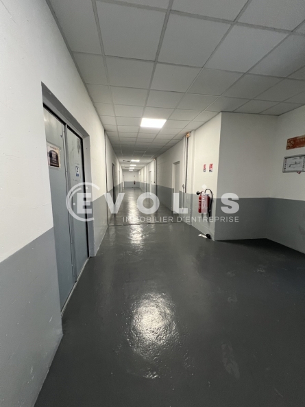 Photo 7 – location Entrepôts / activités	ROSNY SOUS BOIS (93110)