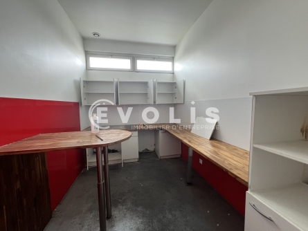 Photo 11 – location Entrepôts / activités	ROSNY SOUS BOIS (93110)