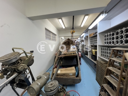 Photo 2 – vente Entrepôts / activités	SAINT MAUR DES FOSSES (94100)