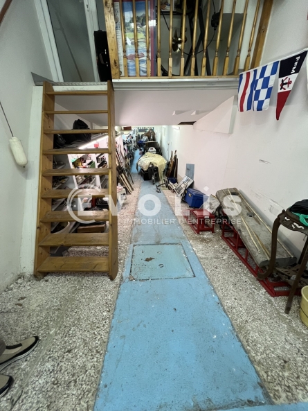 Photo 10 – vente Entrepôts / activités	SAINT MAUR DES FOSSES (94100)