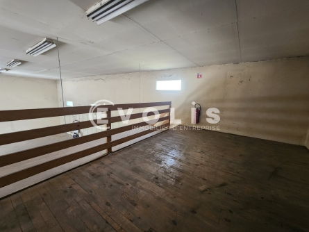 Photo 15 – vente Entrepôts / activités	BOURGOIN JALLIEU (38300)