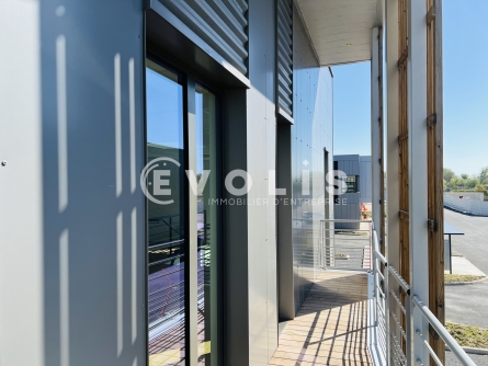 Photo 2 – location Entrepôts / activités	COURTRY (77181)