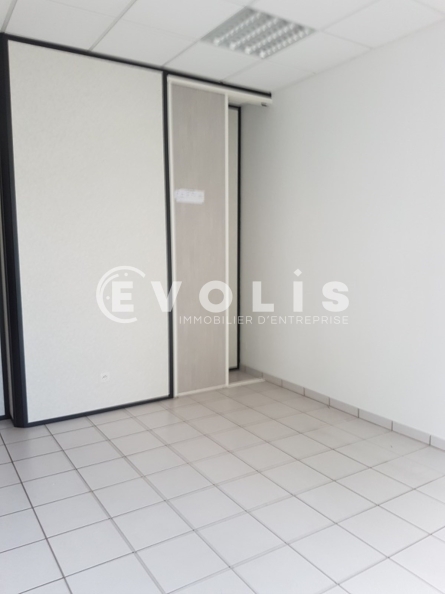 Photo 10 – location bureaux	BLYES (01150)