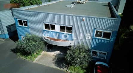 Photo 2 – location Entrepôts / activités	GALLARGUES LE MONTUEUX (30660)