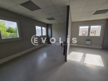 Photo 2 – location bureaux	NOZAY (91620)