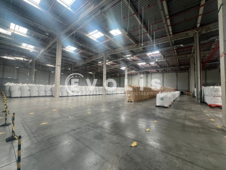 Photo 12 – location Entrepôts / activités	VAULX MILIEU (38090)