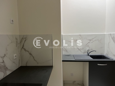 Photo 4 – vente bureaux	PARIS (75015)