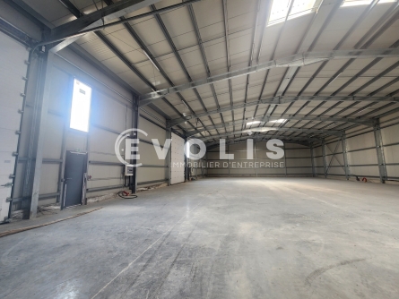 Photo 7 – location Entrepôts / activités	LA COTE SAINT ANDRE (38260)
