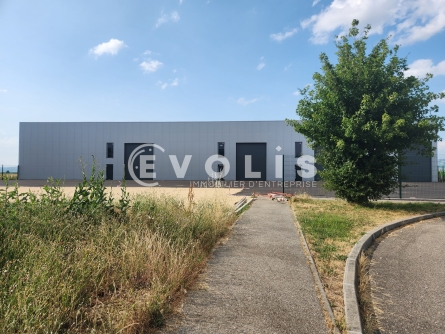 Photo 1 – location Entrepôts / activités	LA COTE SAINT ANDRE (38260)