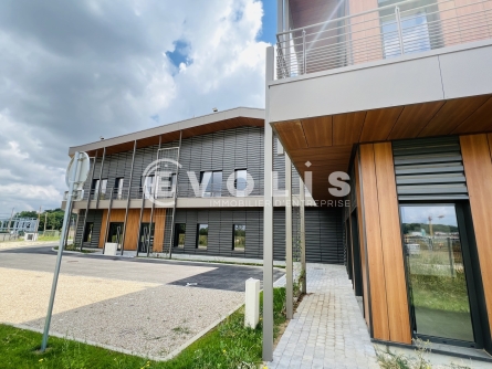 Photo 1 – location Entrepôts / activités	COUPVRAY (77700)