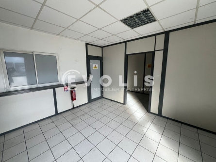 Photo 11 – location Entrepôts / activités	VENISSIEUX (69200)