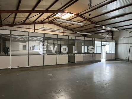 Photo 12 – location Entrepôts / activités	VENISSIEUX (69200)
