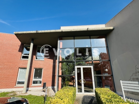 Photo 1 – location bureaux	MAGNY LE HONGRE (77700)