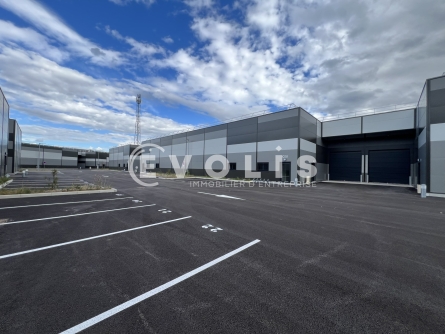 Photo 7 – location Entrepôts / activités	JANNEYRIAS (38280)