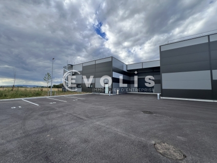 Photo 9 – location Entrepôts / activités	JANNEYRIAS (38280)