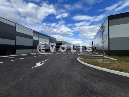 Photo 10 – location Entrepôts / activités	JANNEYRIAS (38280)