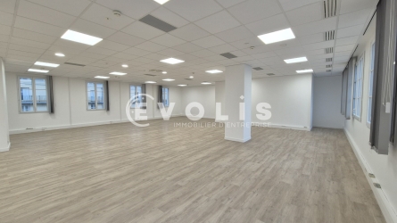 Photo 1 – location bureaux	CHESSY (77700)
