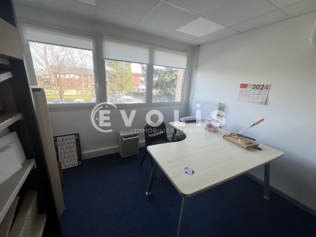 Photo 15 – location Entrepôts / activités	DAGNEUX (01120)