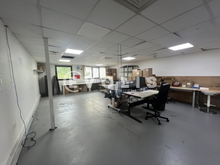 Photo 4 – location Entrepôts / activités	NEUILLY PLAISANCE (93360)