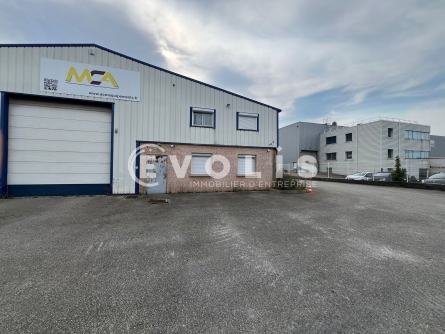 Photo 3 – location Entrepôts / activités	MEYZIEU (69330)