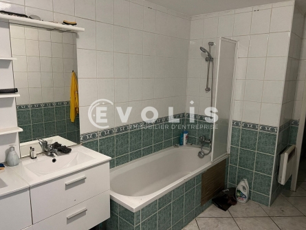 Photo 7 – location Entrepôts / activités	MEYZIEU (69330)