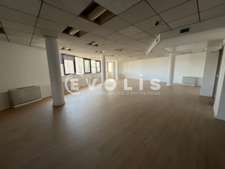 Photo 1 – location bureaux	NOGENT SUR MARNE (94130)