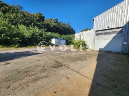 Photo 2 – location Entrepôts / activités	GRENAY (38540)