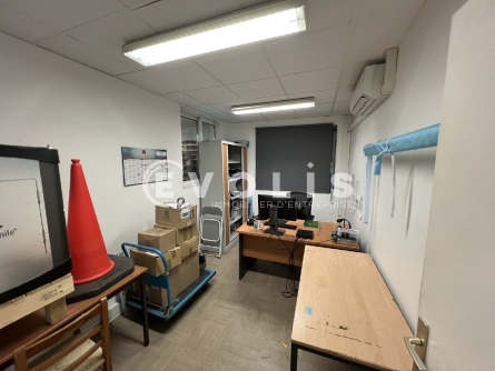 Photo 14 – location Entrepôts / activités	CHASSIEU (69680)